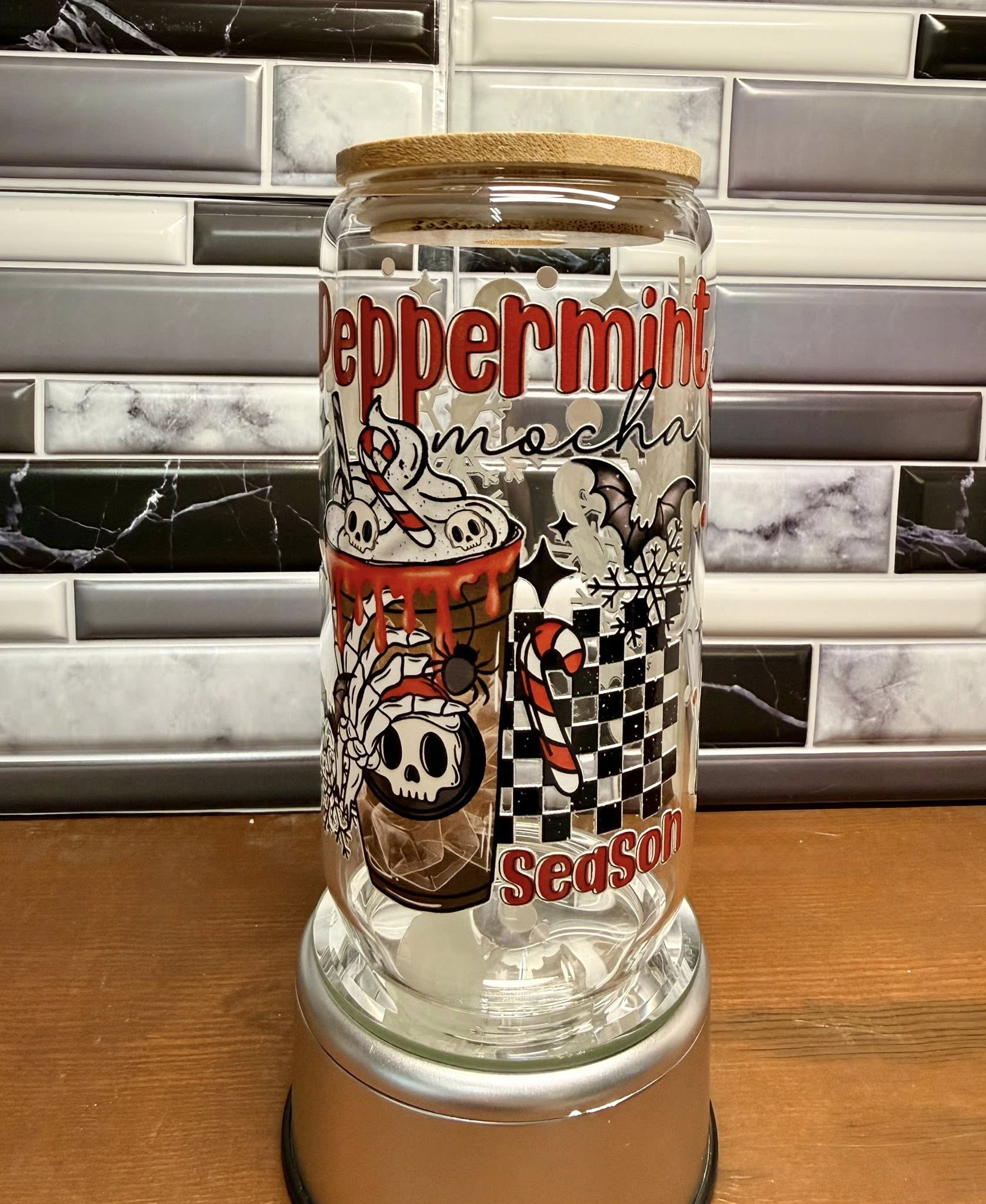Peppermint Mocha Season Glass 16oz